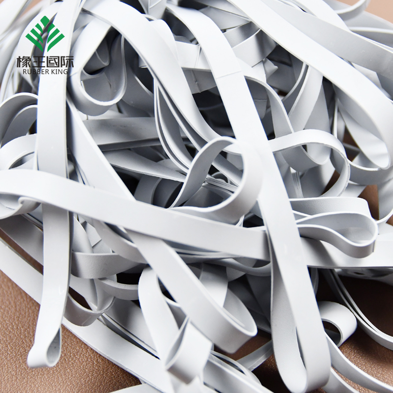 The rubber band manufacturer produces and sells natural swimsuit elastic band underwear belt, swimming goggles accessories